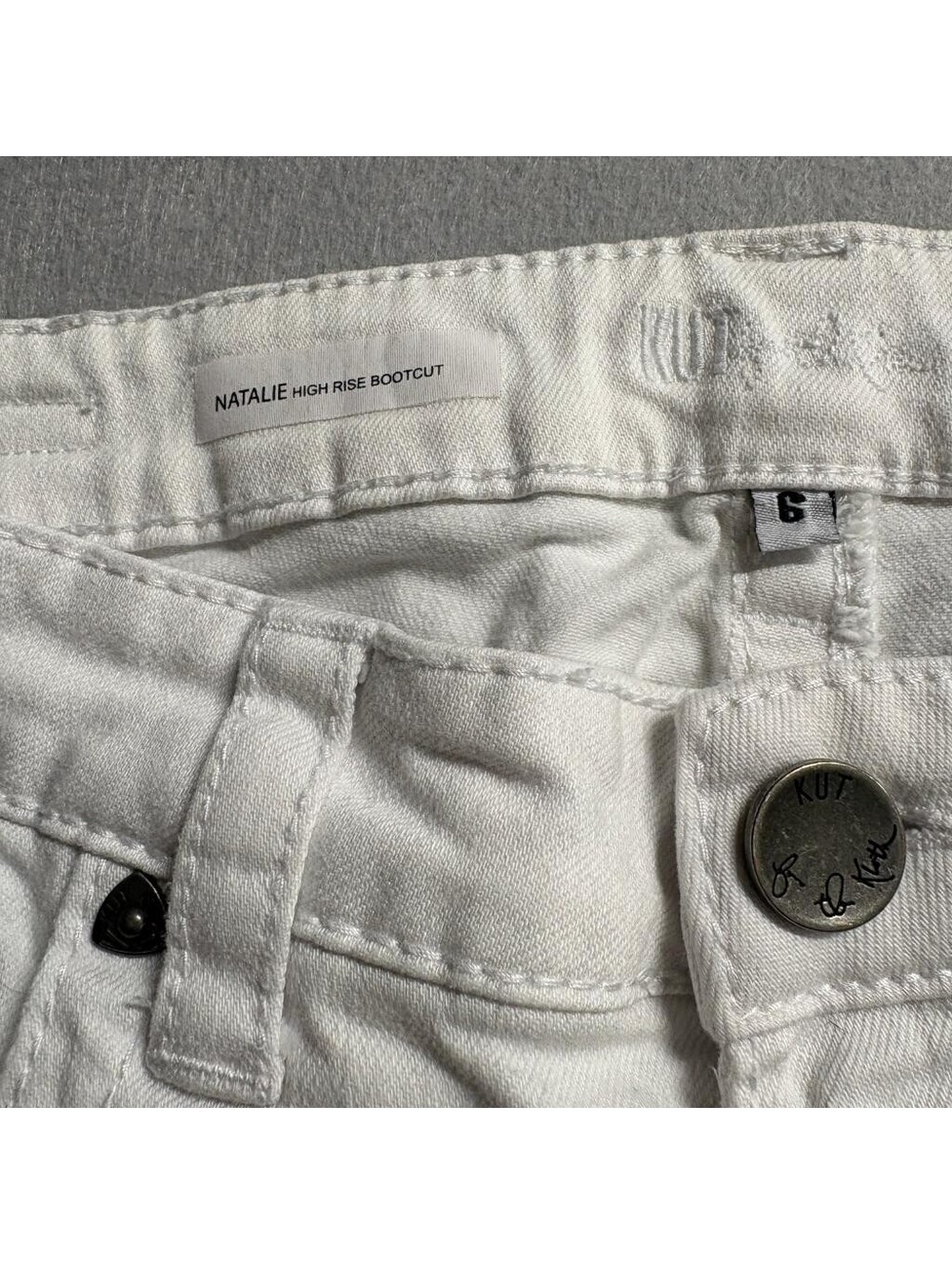 Kut from the Kloth Natalie High Rise Bootcut Jeans Womens Size 6 White Denim - Picture 2 of 12